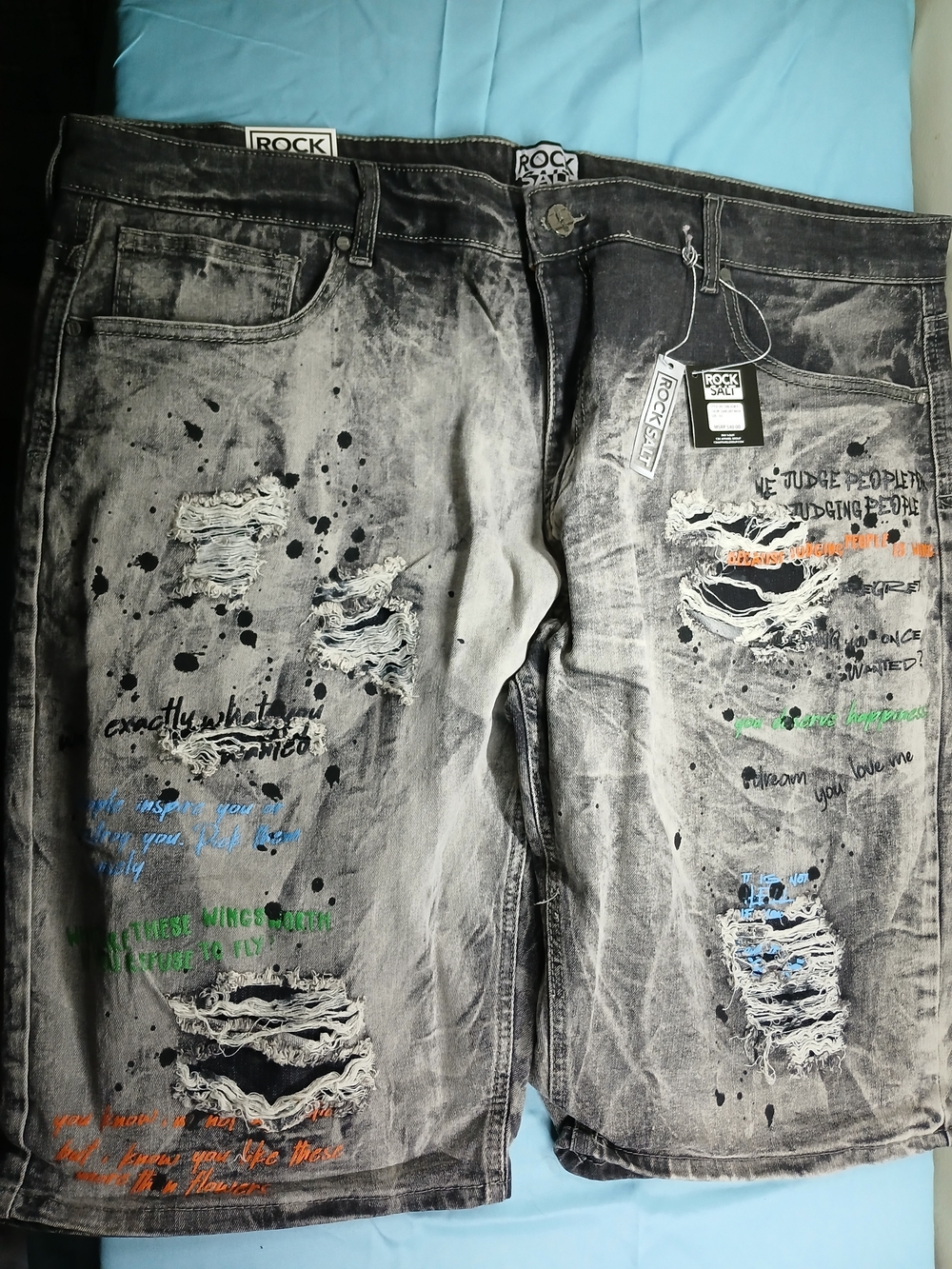 Men's Distressed Gray Paint-Splatter Jeans